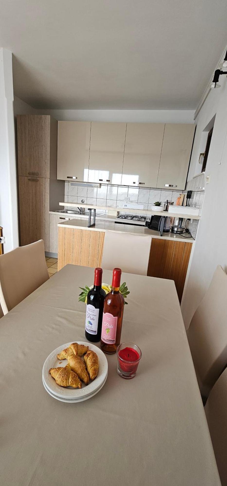 Apartment Pida Primosten